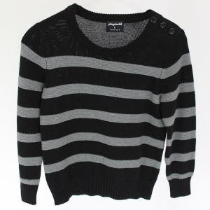 01-streetwear-pullover.jpg